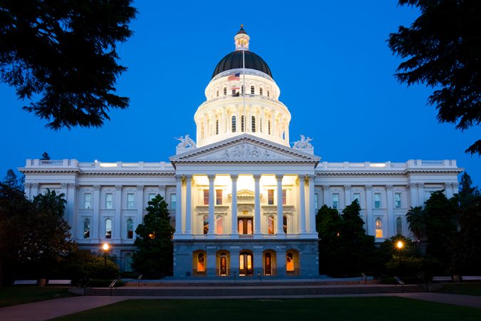 Download the Free New 2023 California Employment Laws White Paper