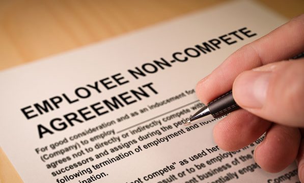 FTC Effectively Bans Workplace Non-Compete Agreements